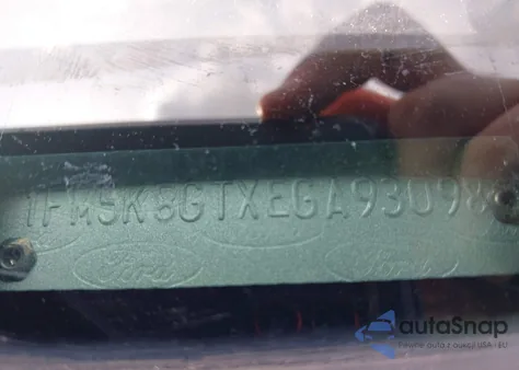 2014 Ford Explorer Sport z USA, uszkodzony, nr VIN 1FM5K8GTXEGA93098